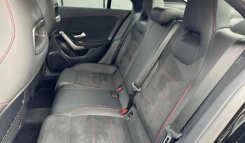 
										Mercedes-Benz CLA 250 full									