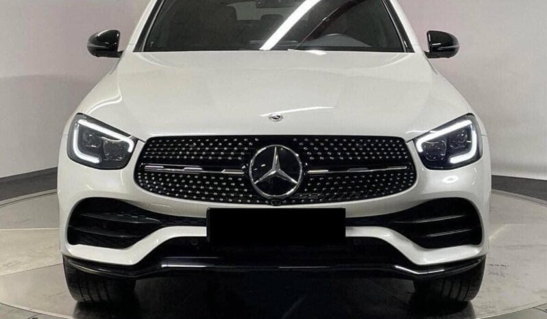 
								Mercedes-Benz GLC full									