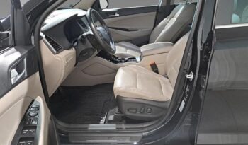 
										Hyundai Tucson full									