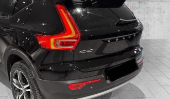 
										Volvo XC40 full									