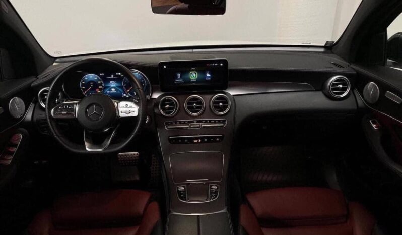 
								Mercedes-Benz GLC full									