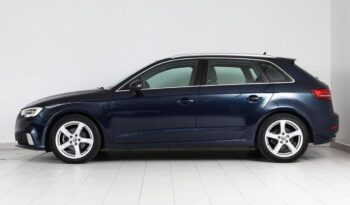 
										Audi A3 Sportback Sport 35 1,5 TFSI full									