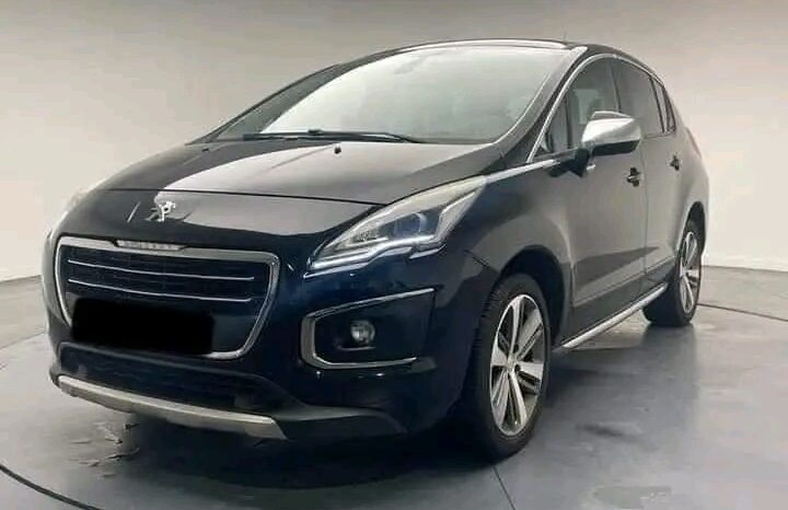 
								Peugeot 3008 full									