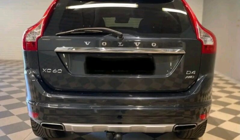 
								Volvo XC60 full									