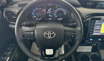 
										Toyota Hilux 2.8 D-4D full									