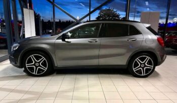 
										Mercedes-Benz GLA full									