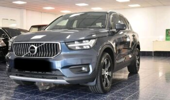 
										Volvo XC40 Inscription full									