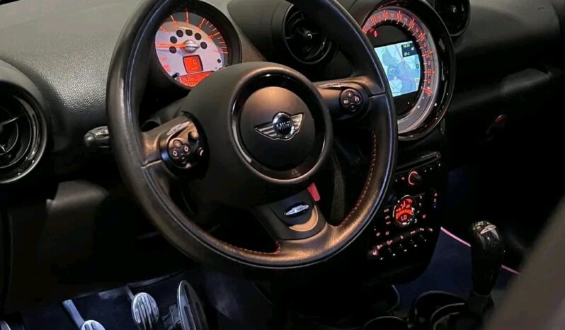 
								MINI Cooper S full									