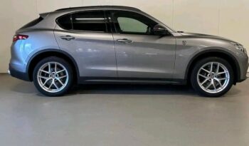 
										Alfa Romeo Stelvio full									