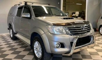 
										Toyota Hilux full									