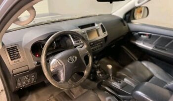 
										Toyota Hilux full									