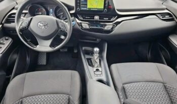 
										Toyota C-HR Hybrid full									