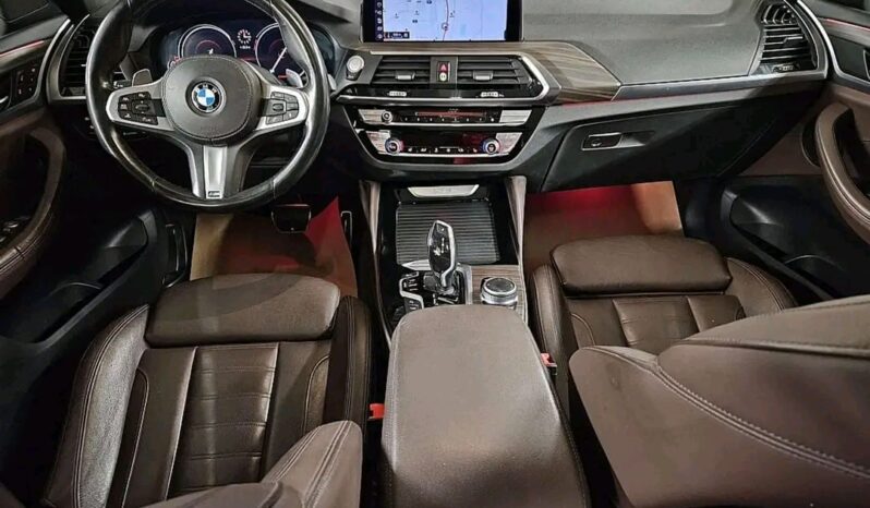 
								Seat BMW X4 xDrive full									