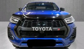 
										Toyota Hilux full									