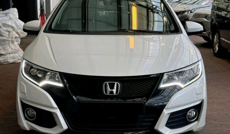 
								Honda Civic full									