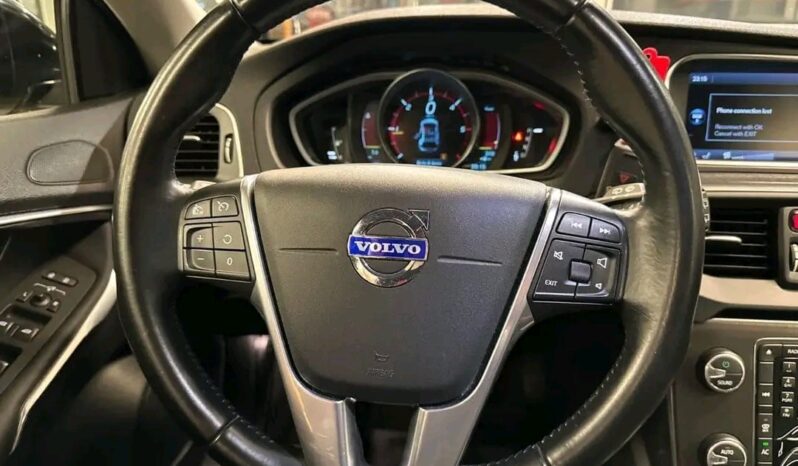 
								Volvo V40 full									