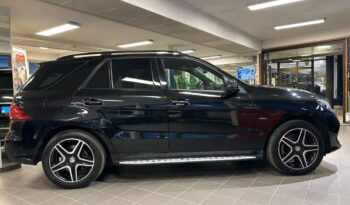 
										Mercedes-Benz GLE full									