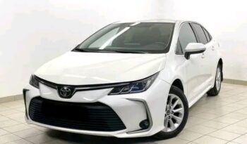 
										Toyota Corolla Berline full									