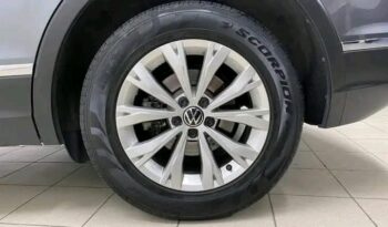 
										Volkswagen Tiguan SUV 5 dv. full									