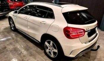 
										Mercedes-Benz GLA full									