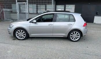 
										Volkswagen GOLF full									