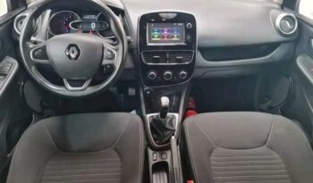 
										Renault Clio full									