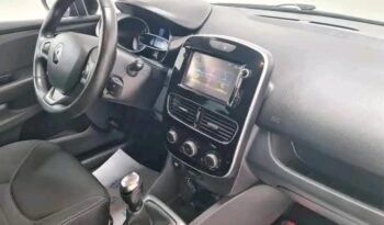 
										Renault Clio full									