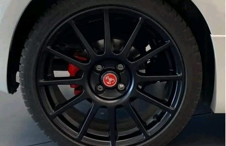 
								ABARTH F595 SERIE 5 full									