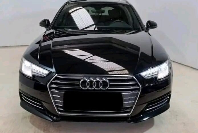 
								Audi A4 full									