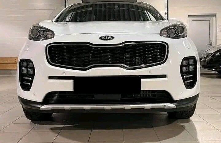 
								Kia Sportage full									