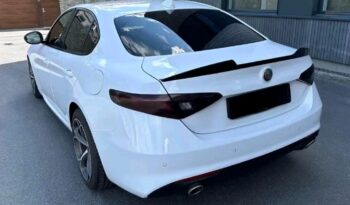 
										Alfa Romeo Giulia full									