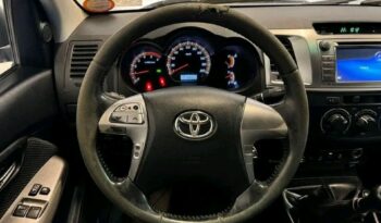 
										Toyota Hilux full									