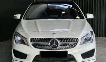 
										Mercedes-Benz CLA full									