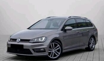 
										Volkswagen Golf full									