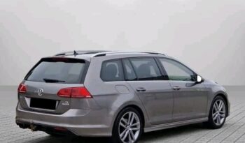 
										Volkswagen Golf full									