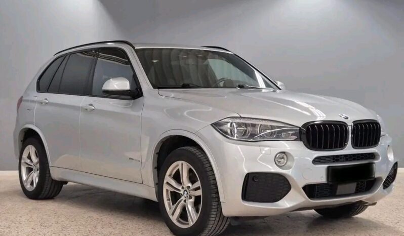 
								BMW X5 full									