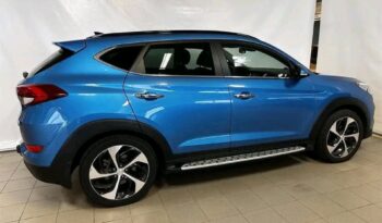 
										Hyundai Tucson full									