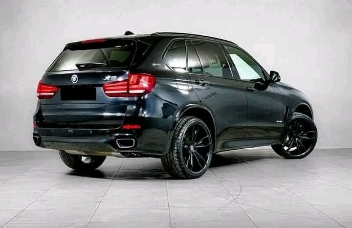 
								BMW X5 full									