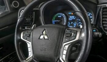 
										Mitsubishi Outlander full									