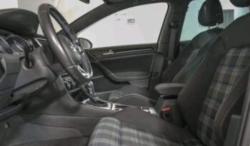 
										Volkswagen Golf full									