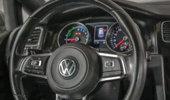 
										Volkswagen Golf full									