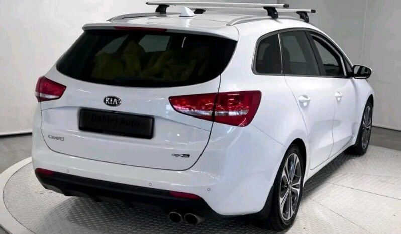 
								Kia Cee’d full									