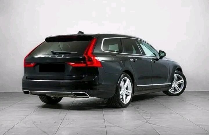 
								Volvo V90 full									