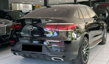 
										Mercedes-Benz GLC 300 d full									