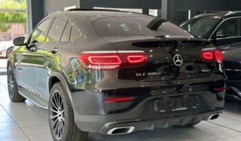 
										Mercedes-Benz GLC 300 d full									