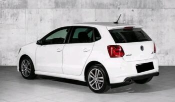 
										Volkswagen Polo full									