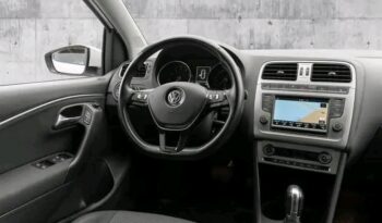 
										Volkswagen Polo full									