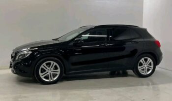 
										Mercedes-Benz GLA full									