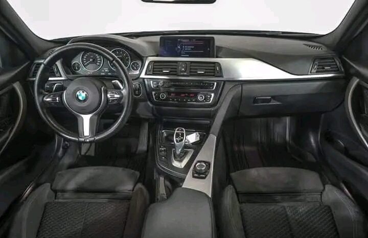 
								BMW 3-serie full									