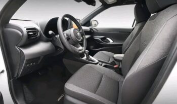 
										Toyota Yaris Cross full									